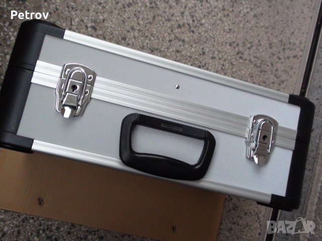 Куфар за Инструменти - ЗДРАВ Алуминиев Куфар за Инструменти с 2 ключета !!! Внос от Германия !!!, снимка 2 - Клещи - 39609715
