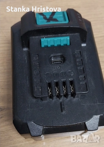 Батерия Vonroc 20v 4Ah, за части.