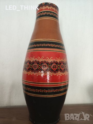 Керамична ваза за цветя 