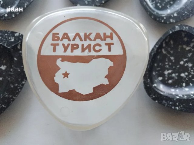 Комплект бакелитени пепелници "Балкантурист" 5 броя в кутия, снимка 3 - Други ценни предмети - 47946387