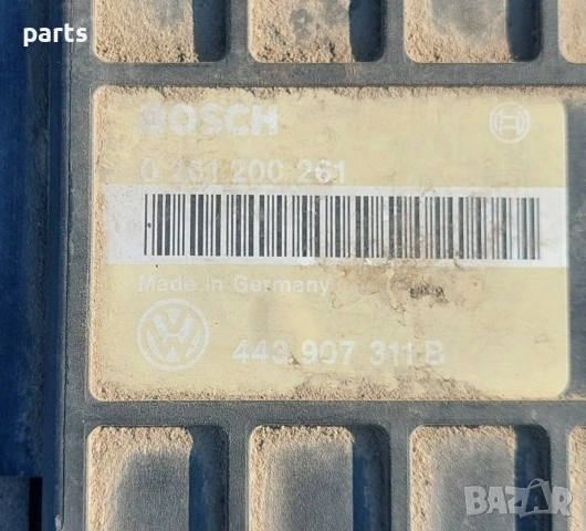 Компютър Двигател VW Пасат 3 1.8 Бензин - Голф 3 - Ауди 80 - 90 - 443907311B - 0261200261, снимка 3 - Части - 53776468