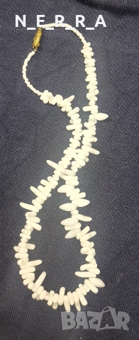 Винтидж гердан от бял корал, снимка 3 - Колиета, медальони, синджири - 53648915