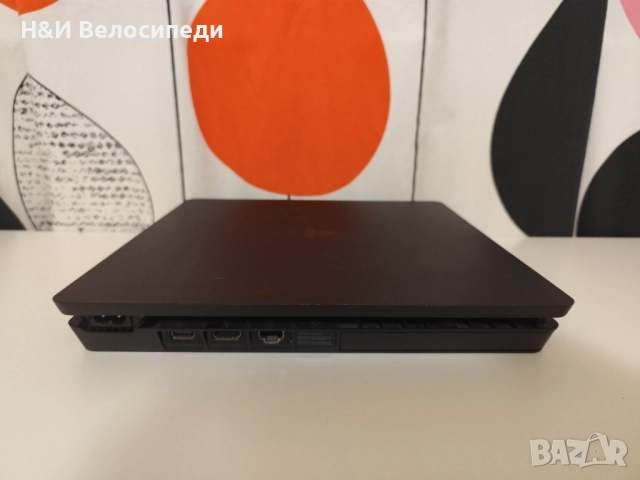 Playstation 4 Slim 1 TB Перфектен !!!, снимка 3 - PlayStation конзоли - 52950077