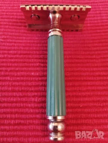 Стара самобръсначка. 