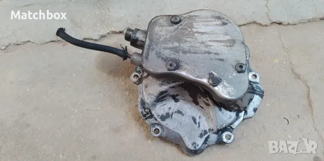 Вакум помпа за Мерцедес 124 250Д, снимка 3 - Части - 47834683