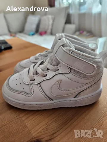 маратонки Nike, снимка 3 - Детски маратонки - 50277866