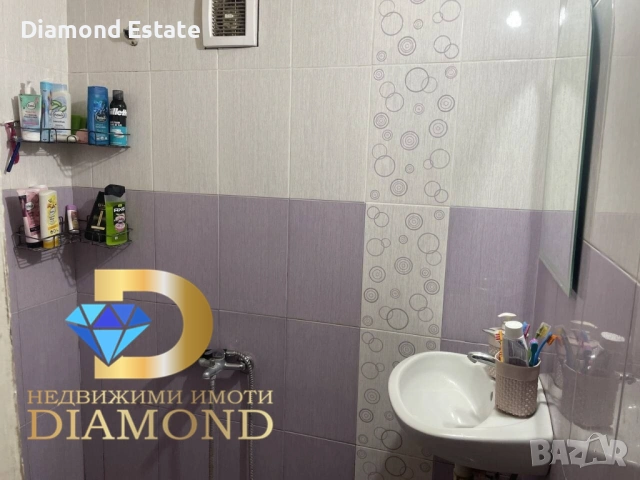 Двуетажна къща в село Върбица, обл. Хасково, снимка 11 - Къщи - 53492512