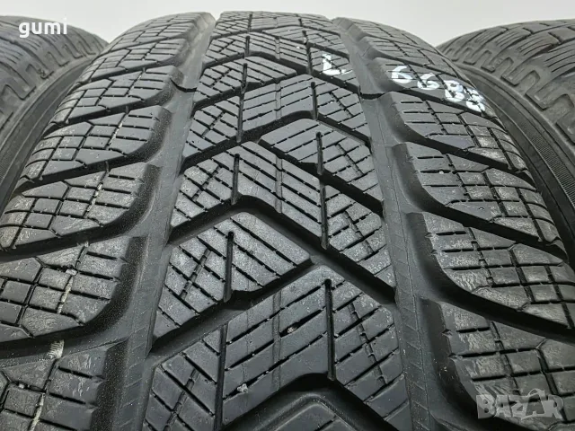 4бр зимни гуми 215/65/17 PIRELLI L06688 , снимка 3 - Гуми и джанти - 56207520