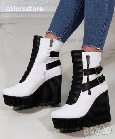 Боти на платформа - бяла кожа с черно ходило - B2001
