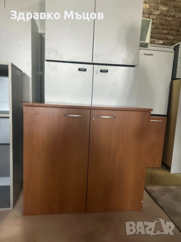 Офис оборудване-бюра 60бр., снимка 11 - Шкафове и рафтове - 53854142