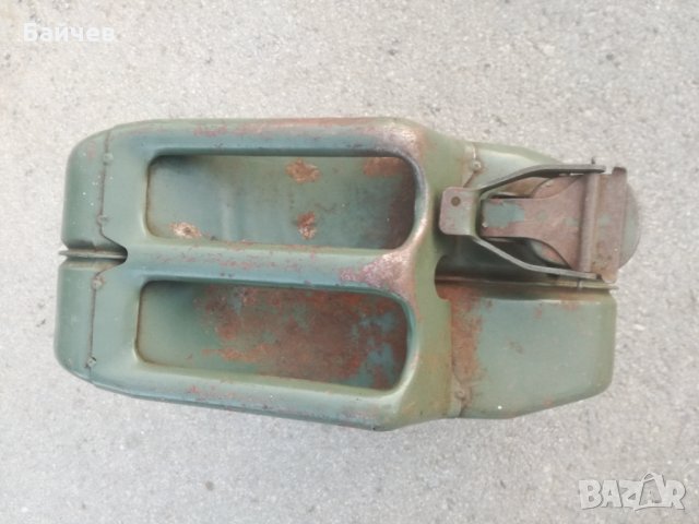 1985 Germany army,маркирана колекционерска немска Военна туба за гориво, снимка 5 - Антикварни и старинни предмети - 33855450