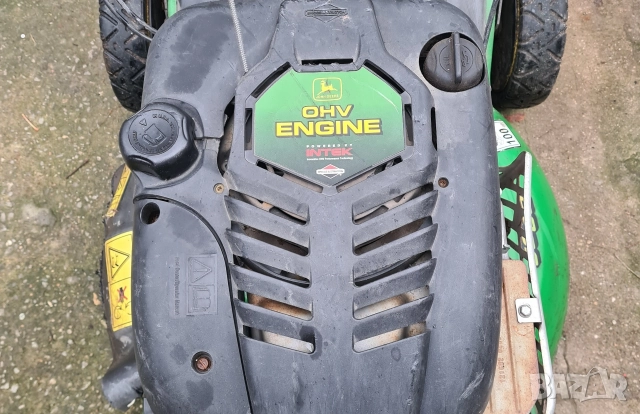 Бензинова самоходна косачка JOHN DEERE мулчираща, снимка 3 - Градинска техника - 52681527