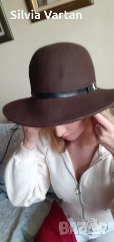 Дамска шапка капела, снимка 11 - Шапки - 52739454