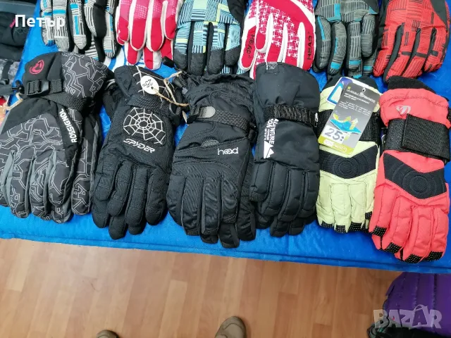 Продавам юношески ръкавици , снимка 3 - Ръкавици - 48391306