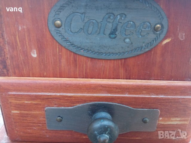 стари мелнички за кафе ,пипер и др.подправки, снимка 6 - Други ценни предмети - 42059297