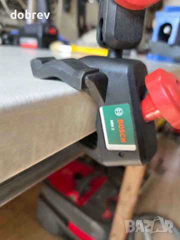 Лазерен нивелир BOSCH QUIGO GREEN , снимка 9 - Измервателни инструменти - 51272665