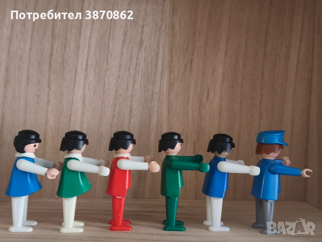 Винтидж фигурки на Playmobil Geobra Germany 1974, снимка 4 - Колекции - 53631880