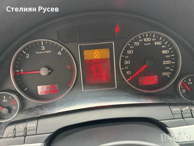 Audi A4 2.0TDI 140hp S line facelift - цена 3 000 евро или 5867.49 лева БЕЗ БАРТЕР - колата е е реги, снимка 10 - Автомобили и джипове - 53232688