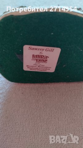 Продавам две миниатюрни къщички , снимка 2 - Антикварни и старинни предмети - 41966418