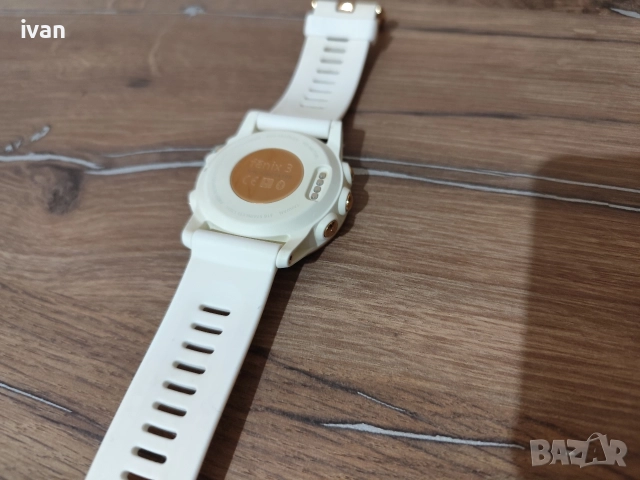 Garmin Fenix 3 Gold edition, снимка 3 - Смарт гривни - 52725684