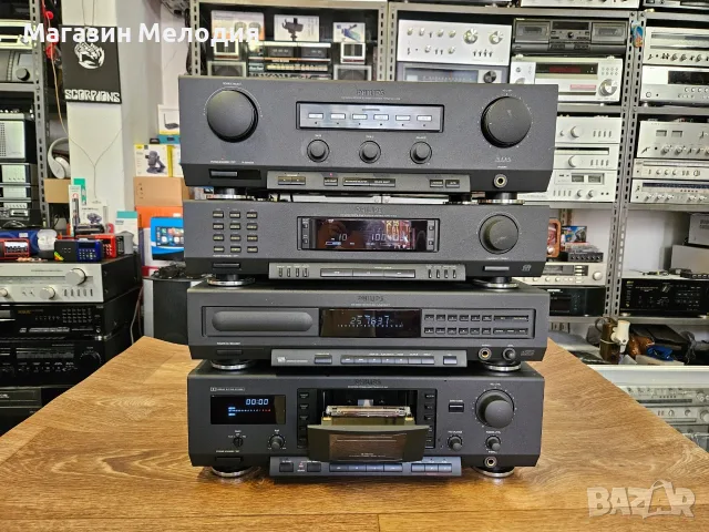 Комплект Philips Серия 900 – Аудиофилски сет от 4 компонента (FA930, CD911, FT930, FC950)