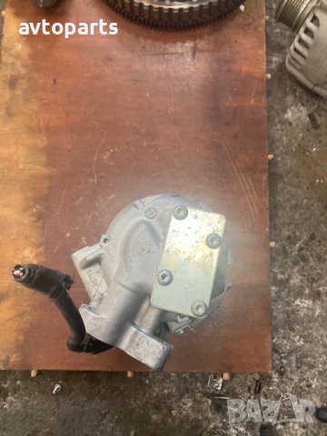 Renault clio 4 2015година 1.5dci Компресор климатик, снимка 4 - Части - 40915239