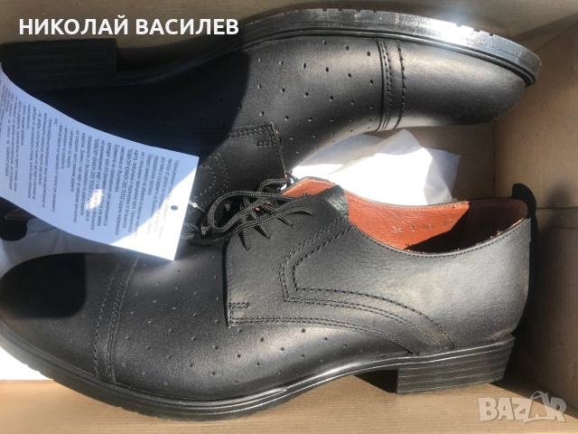 Нови кожени 44 номер  / на дупка  ., снимка 2 - Официални обувки - 55852718