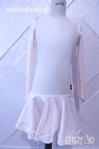 Детска  рокля за спортни танци в бледо прасковен цвят, снимка 2 - Детски рокли и поли - 48784762