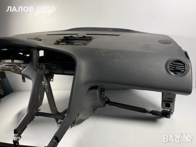 Арматурно табло Пежо 5008 Armaturno tablo Peugeot 5008 (09-13)г. , снимка 2 - Части - 51579829