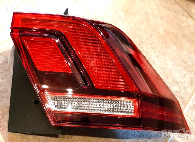 Стоп, външен десен VW Tiguan , снимка 2 - Части - 53846566