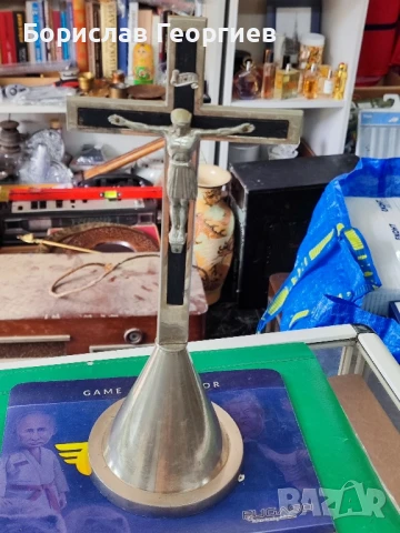 Настолен кръст