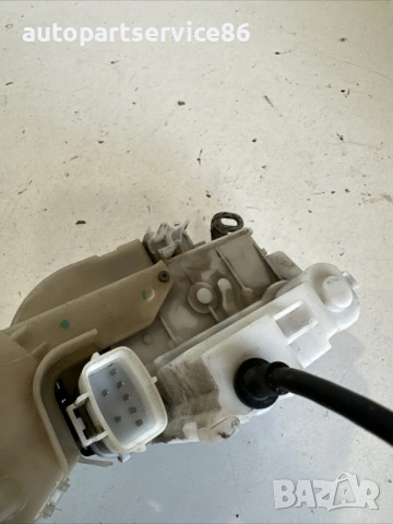 Брава Предена лява - заключващ механизъм за Alfa Romeo 159 Sportwagon 2.0 M-Jet (2009), снимка 2 - Части - 53199282