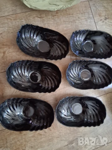 Черно стъкло 6 бр. купучки/чинийки, снимка 6 - Сервизи - 51235926