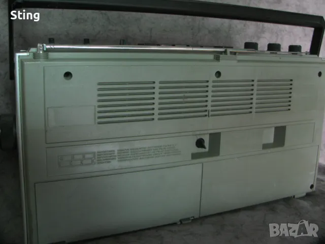 PHILIPS TR2821/22 BOOMBOX Spatial Stereo Радиокасетофон от 1980 г ., снимка 5 - Радиокасетофони, транзистори - 49474503