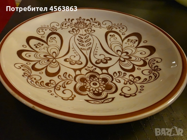 Порцеланова чиния- стенна, снимка 3 - Други ценни предмети - 51470437