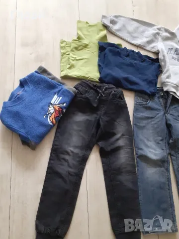 Ватирани дънки 122-128см., снимка 2 - Детски панталони и дънки - 48676679