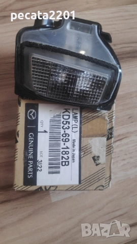 Продавам - оригинален мигач ляво огледало за Mazda CX-5 2013-2014