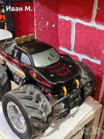 RC количка джип, снимка 8 - Коли, камиони, мотори, писти - 53096523