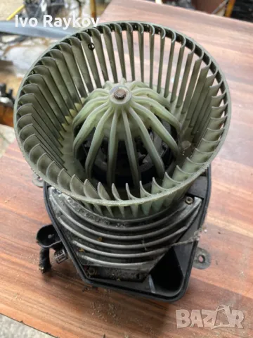 Вентилатор парно за VW Passat B 5.5, снимка 3 - Части - 49373728