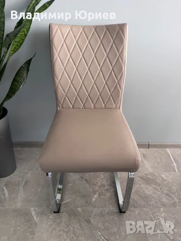 Трапезни столове