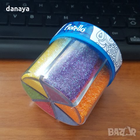 2364 Цветен брокат за декорация и украса, 6 цвята в бурканче, снимка 6 - Ученически пособия, канцеларски материали - 33920953