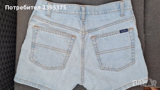 Къси панталони Guess, снимка 2 - Къси панталони и бермуди - 41488459