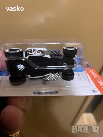 Hot wheels TH-нов, снимка 2 - Колекции - 49237106
