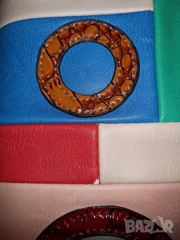 Красива дамска чанта, снимка 8 - Чанти - 36357783