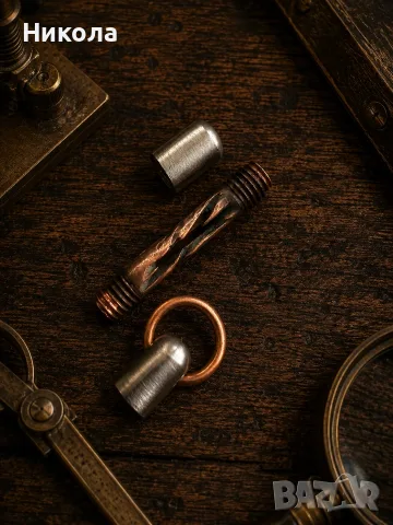 Tritium-BetaLight - Ръчно изработен Steampunk ключодържател със самосветеща тритиева ампула, снимка 2 - Други - 55741806