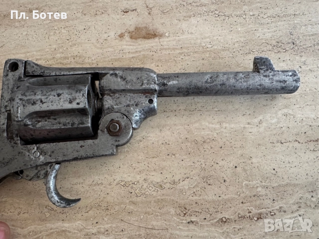 Стар револвер Гасер, снимка 4 - Антикварни и старинни предмети - 51998539