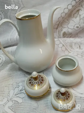 Порцеланов стилен чайник и захарница висококачествен порцелан- Bavaria Vohenstrauss Johann Seltnann, снимка 7 - Други ценни предмети - 47989553