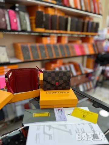портмонета в кутия gucci louis vuitton , снимка 15 - Портфейли, портмонета - 51095846