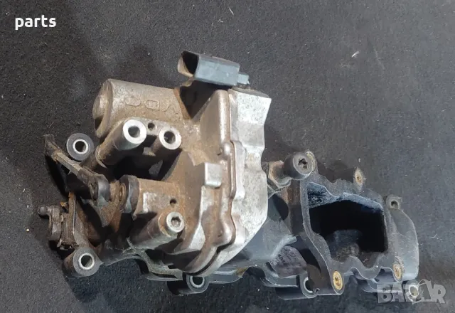 Всмукателен Колектор и Моторче 2.7 - 3.0 Ауди A6 4F C6 (2) - A4 B7 - A8 D3
- VW Туарег
- 2900310779 , снимка 3 - Части - 47899575