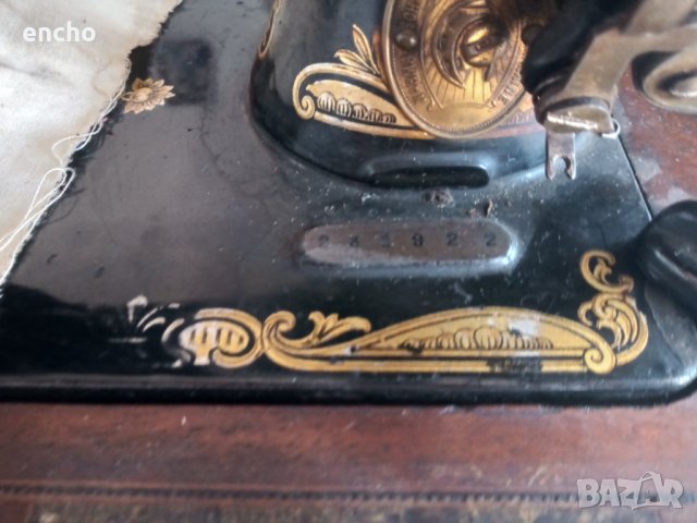 Шевна машина балкан , снимка 3 - Антикварни и старинни предмети - 41840297